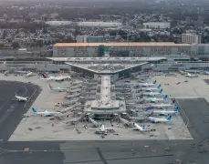 Newark airport air traffic controller offers damning assessment: ‘It is not safe. Don’t fly into Newark’