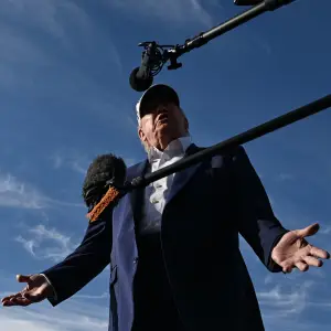 Trump Allies Echo Claims of Political Prosecution to Secure Pardons