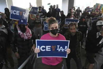 Immigration authorities extend activity in Los Angeles area amid street protests