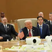 Trump Meets Syria’s President a Day After Promise to Lift U.S. Sanctions