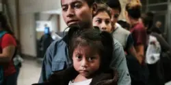 Democrats to Introduce Bill to Block Trump's Attack on Birthright Citizenship